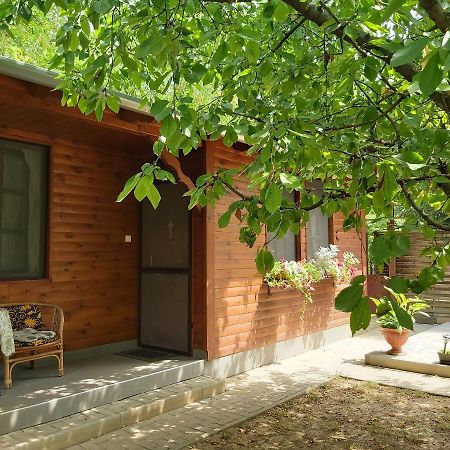 Melinda Nyaralohaz Apartment Балатонкенесе Екстериор снимка