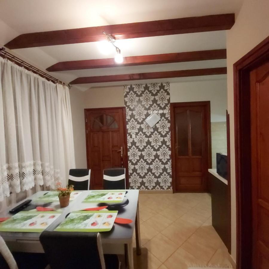 Melinda Nyaralohaz Apartment Балатонкенесе Екстериор снимка